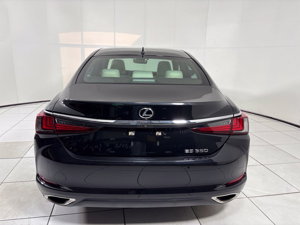 Used 2021 Lexus ES 350 Ultra Luxury w/ Accessory Package 2 FWD image 4