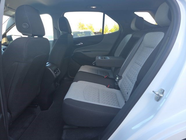 Used 2024 Chevrolet Equinox LS w/ LS Convenience Package AWD/4WD image 38