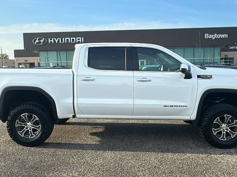 Used 2025 GMC Sierra 1500 SLT RWD image 15