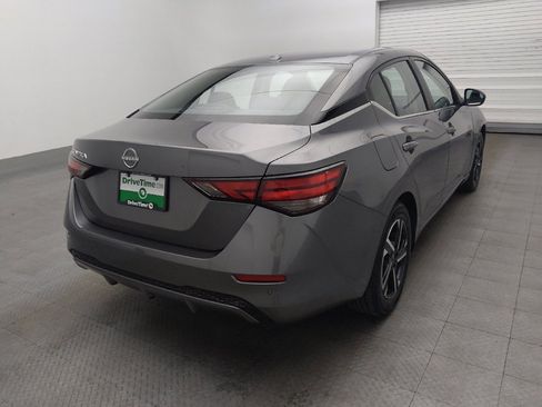 Used 2025 Nissan Sentra SV image 9