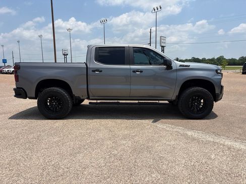 Used 2021 Chevrolet Silverado 1500 LT Trail Boss w/ Bed Protection Package AWD/4WD image 7