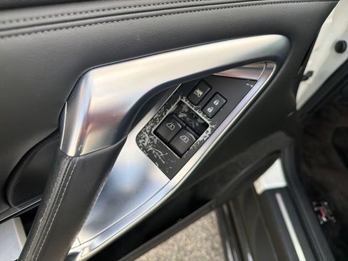 Used 2010 Nissan GT-R Premium AWD/4WD image 11
