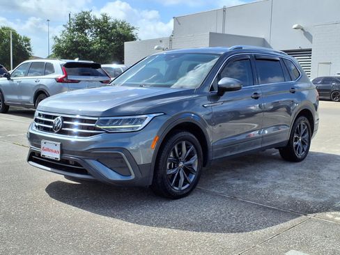 Used 2022 Volkswagen Tiguan SE FWD image 22