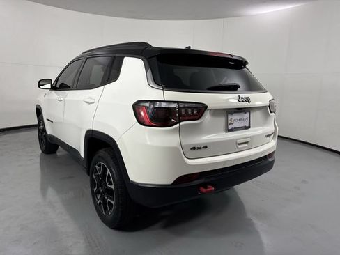 Used 2021 Jeep Compass Trailhawk AWD/4WD image 30