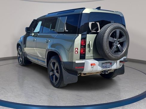 Certified 2020 Land Rover Defender 110 HSE image 8
