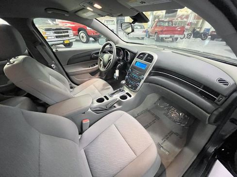 Used 2014 Chevrolet Malibu LS FWD image 7