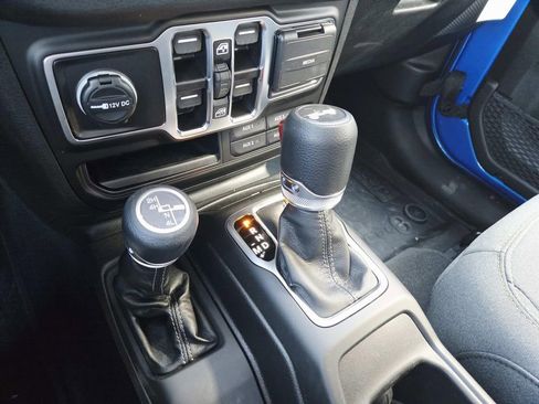 New 2025 Jeep Wrangler Sport S image 27