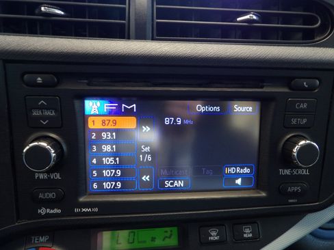 Used 2012 Toyota Prius C Three w/ Preferred Accessory Pkg #1 FWD image 33