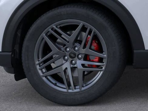 New 2026 Ford Explorer ST w/ Sun And Sound Package image 19