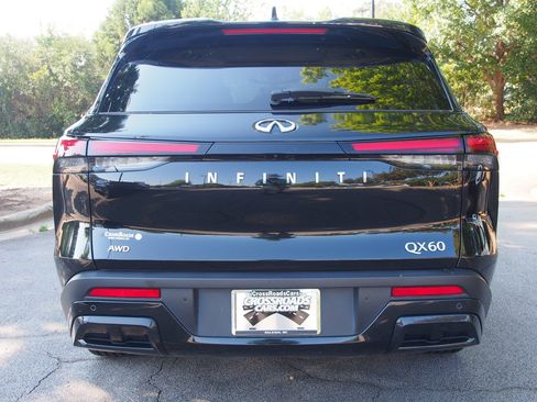 Used 2025 INFINITI QX60 Luxe AWD/4WD image 6