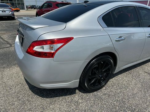 Used 2011 Nissan Maxima 3.5 SV w/ Premium Pkg FWD image 14