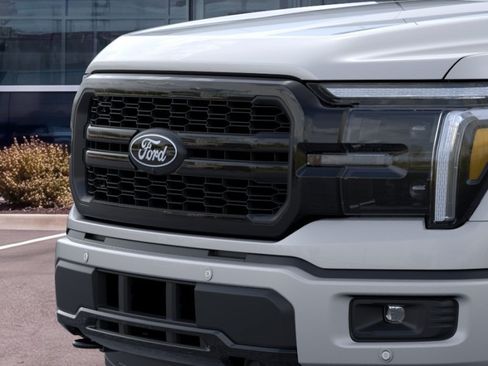New 2026 Ford F150 Lariat w/ Equipment Group 501A Mid AWD/4WD image 19