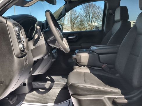 Used 2025 GMC Sierra 1500 Pro w/ Pro Value Package image 18