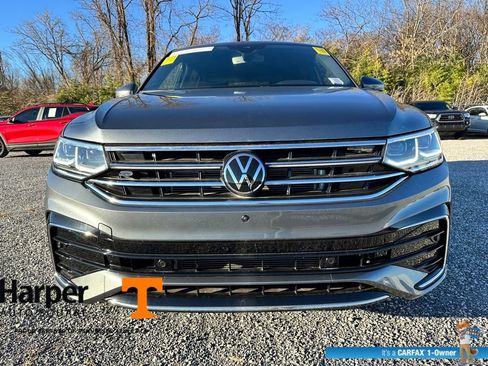 Used 2023 Volkswagen Tiguan SEL R-Line image 8