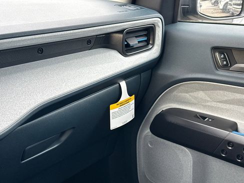 New 2025 Ford Maverick XLT w/ XLT Luxury Package image 29