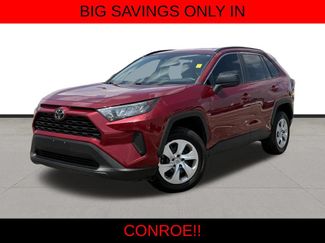 Used 2021 Toyota RAV4 LE AWD/4WD video 1