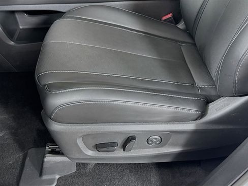 Certified 2026 INFINITI QX60 Luxe w/ Cargo Package image 25