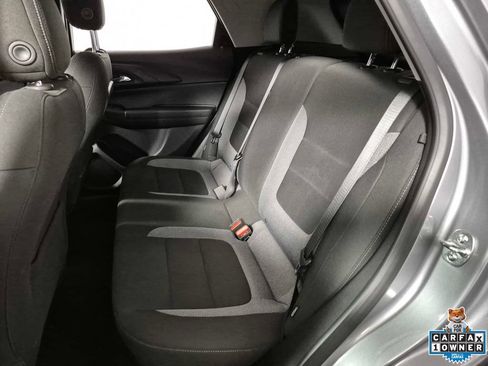 Certified 2025 Chevrolet TrailBlazer LT AWD/4WD image 24