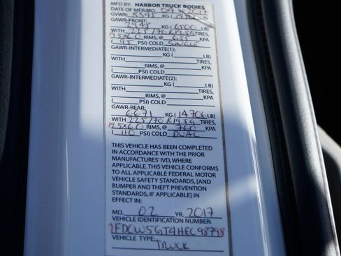 Used 2017 Ford F550 XL image 46