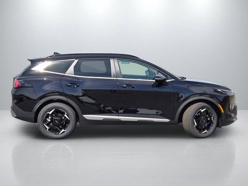 New 2026 Kia Sportage EX FWD image 3