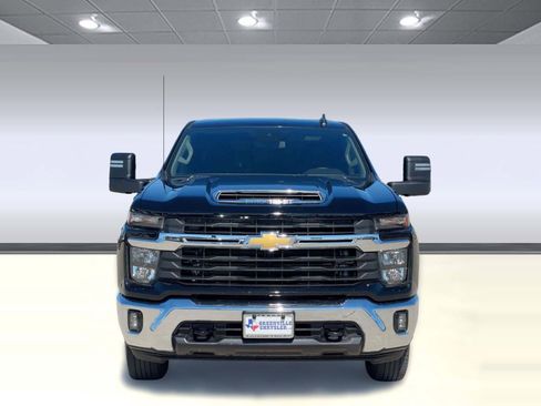 Used 2025 Chevrolet Silverado 2500 LT w/ Convenience Package image 6