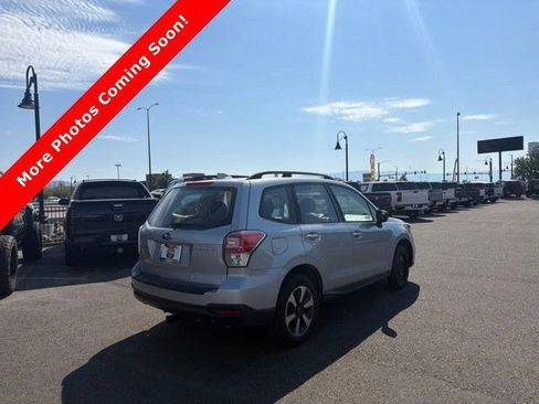Used 2018 Subaru Forester 2.5i w/ Alloy Wheel Package AWD/4WD image 2