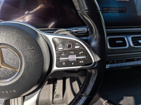 Used 2020 Mercedes-Benz GLS 450 4MATIC image 17
