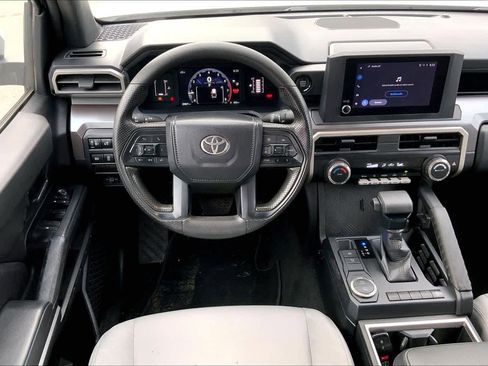 Used 2024 Toyota Tacoma SR5 image 5