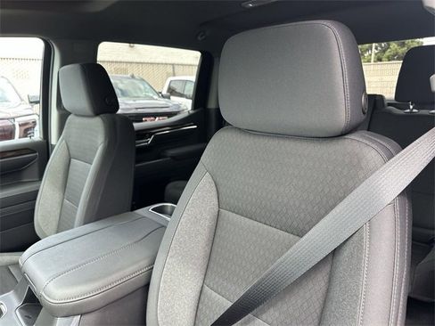 New 2026 GMC Sierra 1500 Elevation w/ LPO, Elevation Black Package image 22