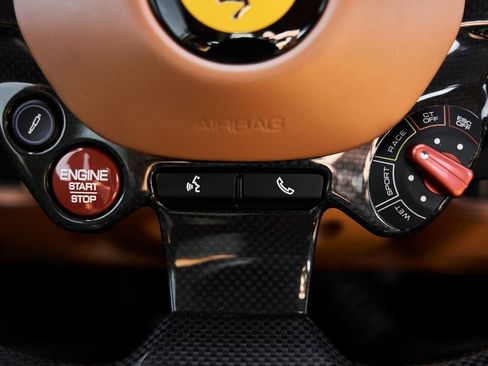 Used 2020 Ferrari F8 Tributo image 61