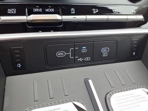 New 2026 Hyundai Santa Fe Limited FWD image 12