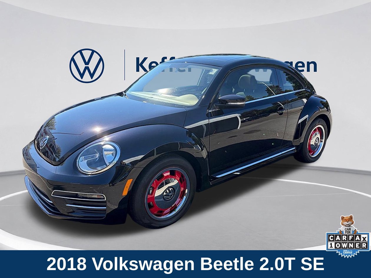 Used 2018 Volkswagen Beetle 2.0T SE FWD image 1