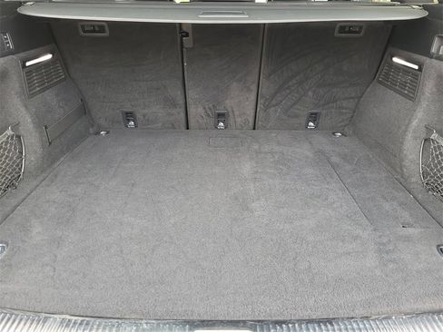 Used 2021 Audi Q5 e Prestige image 17