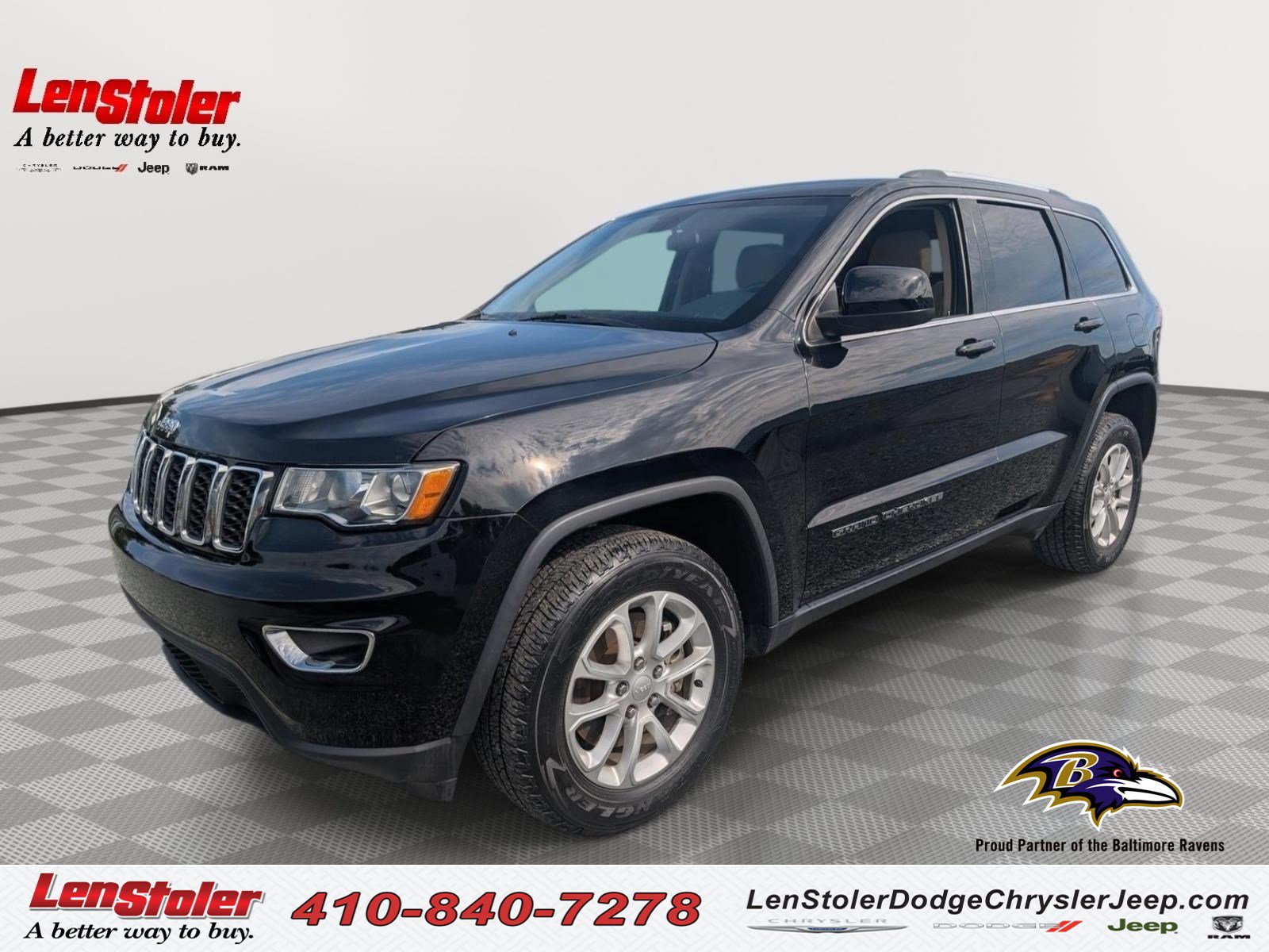 Used 2021 Jeep Grand Cherokee Laredo AWD/4WD image 1