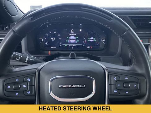 Certified 2023 GMC Yukon XL Denali Ultimate AWD/4WD image 3