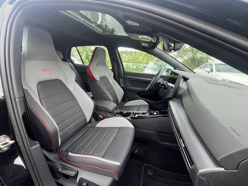 Certified 2025 Volkswagen GTI Autobahn FWD image 13