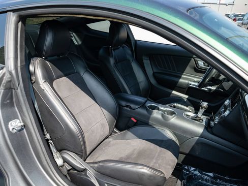 Used 2021 Ford Mustang GT Premium w/ Carbon Sport Interior Package RWD image 19