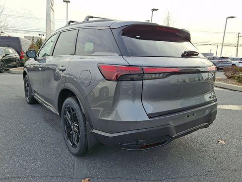 New 2026 INFINITI QX60 Sport w/ Dark Cargo Package image 3