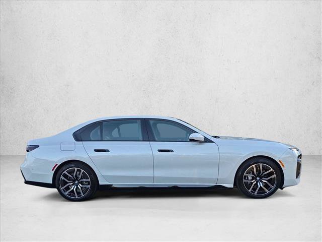 Certified 2025 BMW i7 xDrive60 AWD/4WD image 4