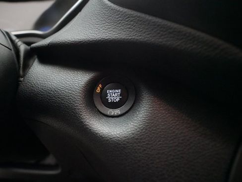 Used 2021 Jeep Cherokee Latitude Lux image 30