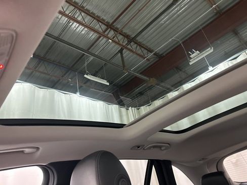 Used 2021 Mercedes-Benz GLC 300 4MATIC w/ Multimedia Package image 27