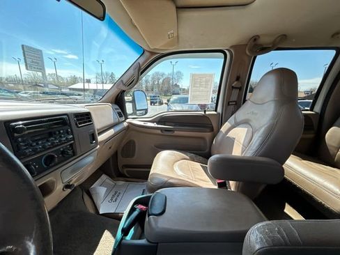 Used 1999 Ford F250 Lariat AWD/4WD image 46