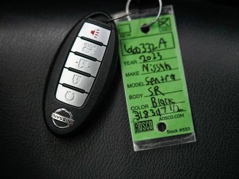 Used 2023 Nissan Sentra SR w/ SR Premium Package FWD image 6