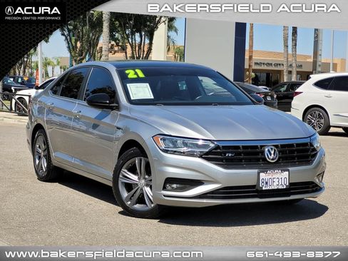 Used 2021 Volkswagen Jetta R-Line w/ R-Line Cold Weather Package FWD image 1