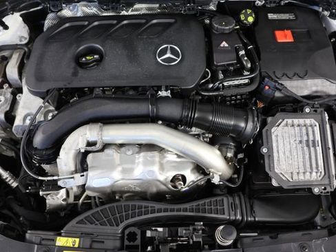 Used 2024 Mercedes-Benz GLA 250 4MATIC w/ Winter Heating Package image 24