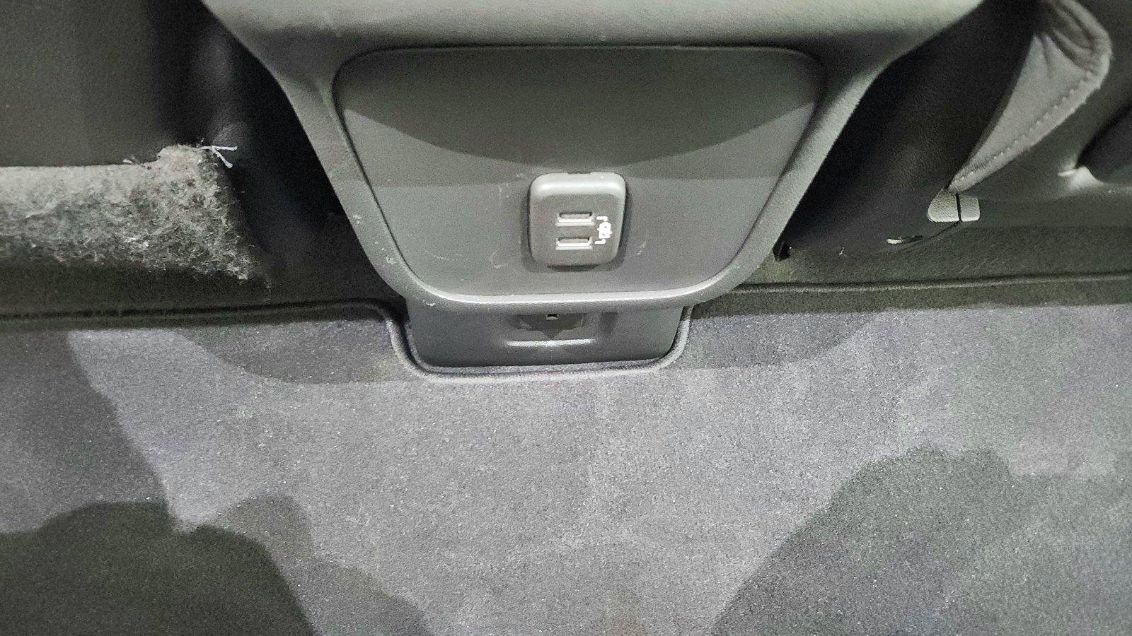 Used 2022 GMC Terrain SLT AWD/4WD image 23