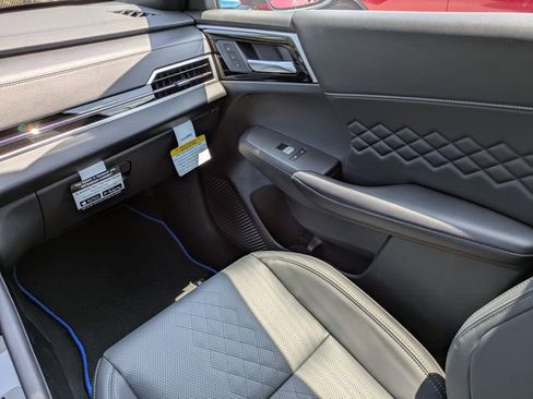 New 2025 Mitsubishi Outlander SEL Black Edition image 16