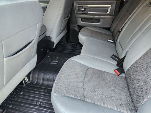 Used 2016 RAM 2500 Big Horn image 33