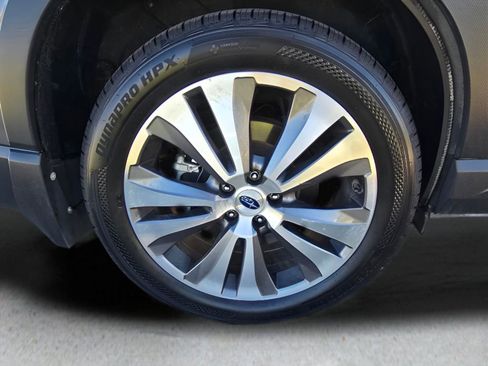 Used 2022 Subaru Ascent Limited w/ Technology Package image 11