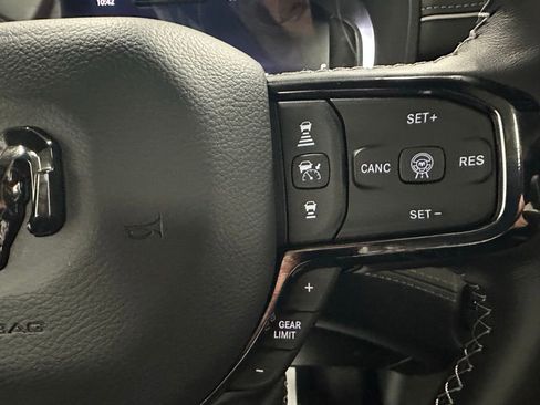 Used 2025 RAM 1500 Limited image 20